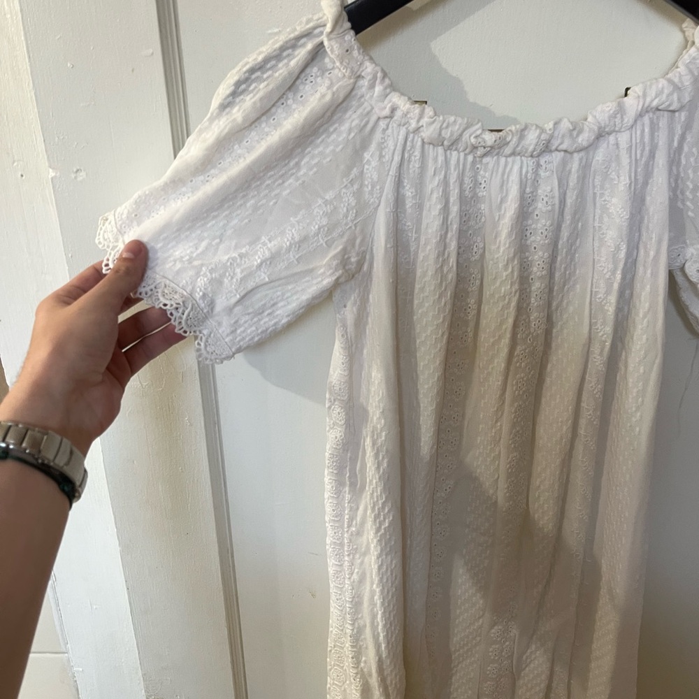 🤍 Taylor & Sage White Boho Peasant Dress – Size Small 🤍 - Picture 2 of 6
